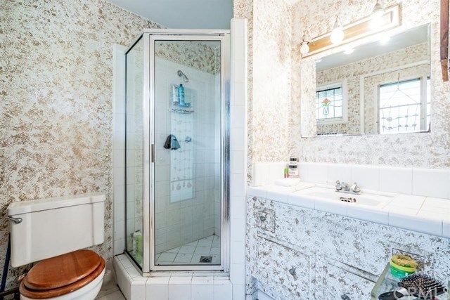 $925,000 | 208 Susannah Place, Costa Mesa, CA 92627