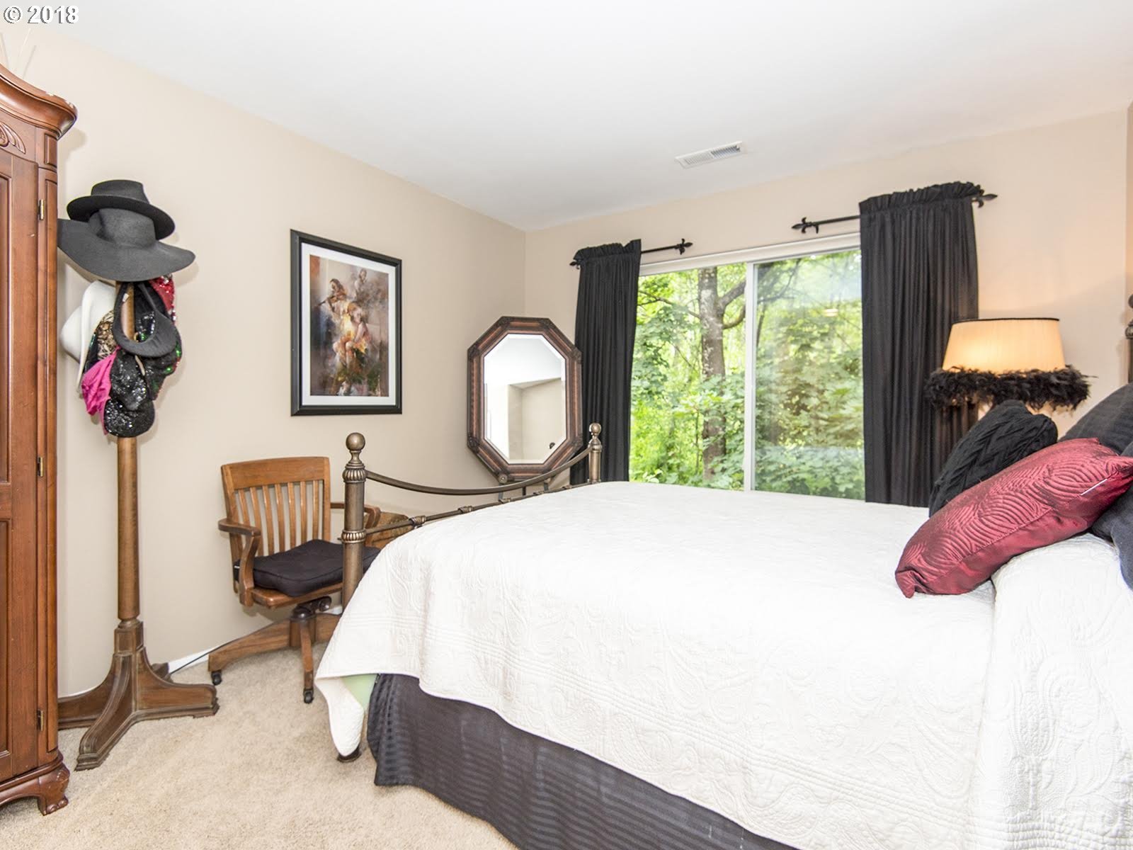 20783 Northeast Rockspring Street Beaverton, OR 97006 - Photo 19 of 31 Gallery Image 19