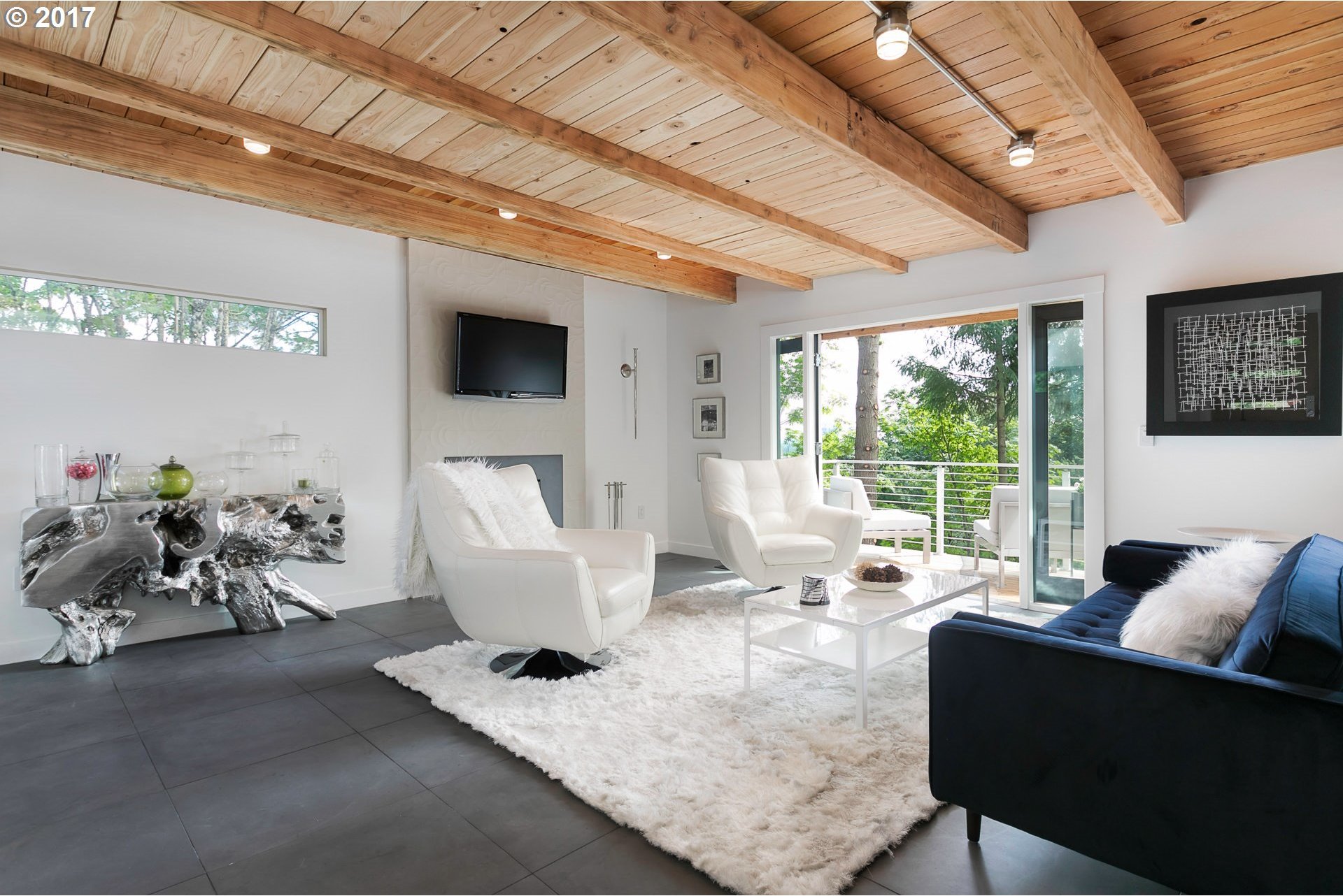 1315 Southwest Rivington Drive Portland, OR 97201 - Photo 22 of 28 Gallery Image 22