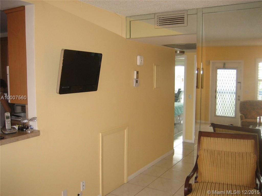4043 Lincoln A, Unit 4043 Boca Raton, FL 33434 - Photo 18 of 19 Gallery Image 18