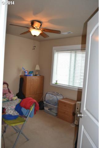 17566 Northwest Solano Lane Portland, OR 97229 - Photo 12 of 16 Gallery Image 12