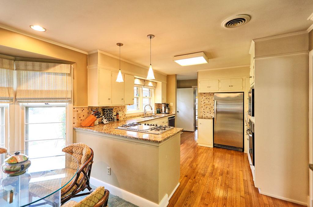 1100 Graymere Manor Road Columbia, TN 38401 - Photo 7 of 19 Kitchen with plenty of storage and hardwood floors.
