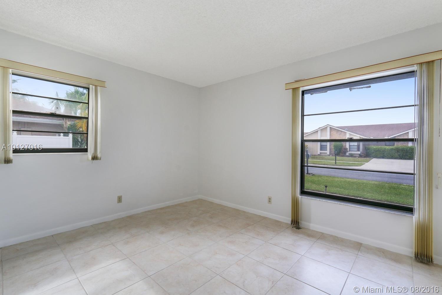 11471 Whisper Sound Drive Boca Raton, FL 33428 - Photo 16 of 21