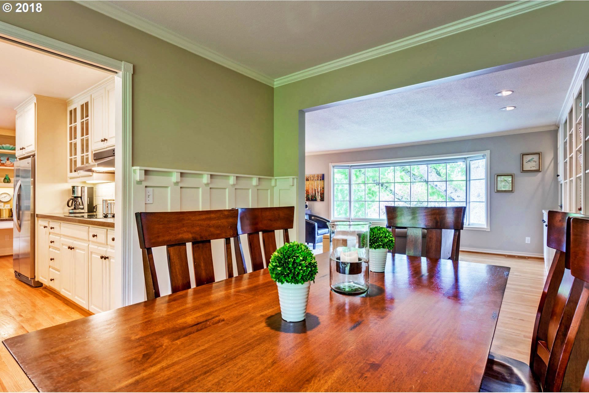 5338 Southwest 34th Place Portland, OR 97239 - Photo 5 of 32 Gallery Image 5