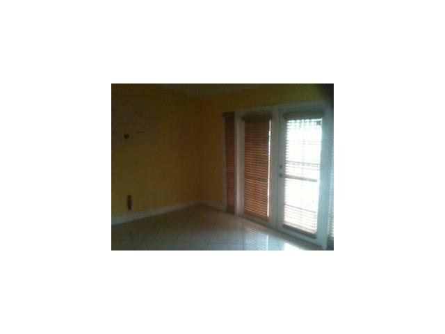 15412 Southwest 177th Terrace Miami, FL 33187 - Photo 3 of 6