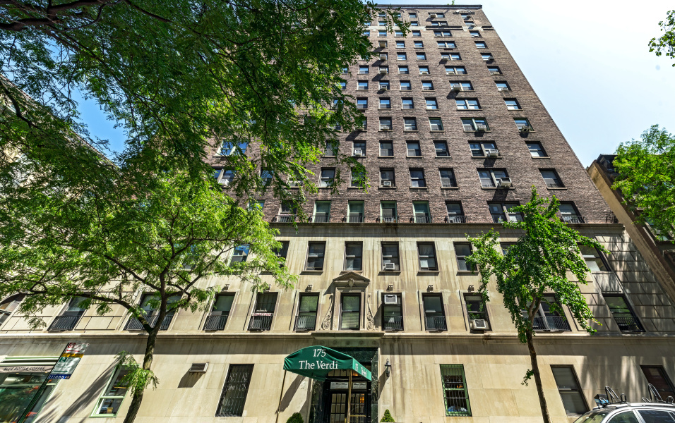 The Verdi 175 W 73rd St, Manhattan, NY 10023 - Photo 1 of 6