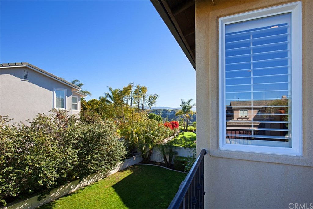605 Corte Calmo San Clemente, CA 92673 - Photo 16 of 27 Backyard from the deck.