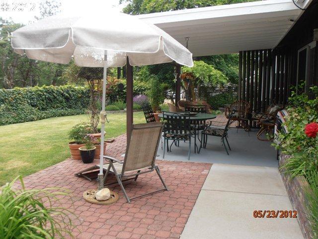 769 Soldier Creek Road Grants Pass, OR 97526 - Photo 12 of 16 Gallery Image 12