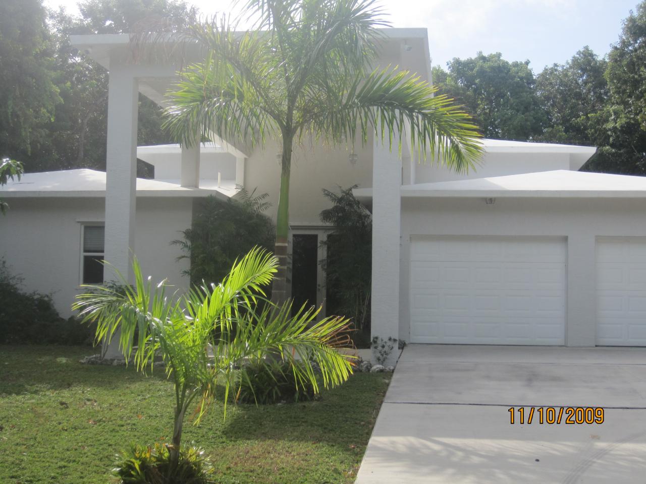 35 Sunset Court Key Largo, FL 33037 - Photo 1 of 1 Front of house