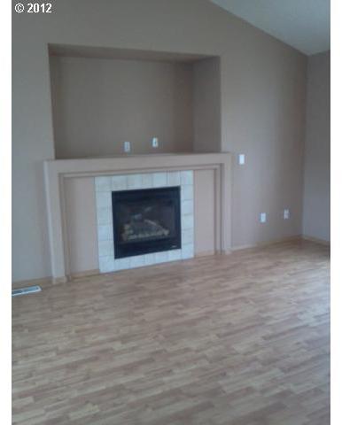 1120 Northeast Mariners Loop Portland, OR 97211 - Photo 3 of 3 Gallery Image 3
