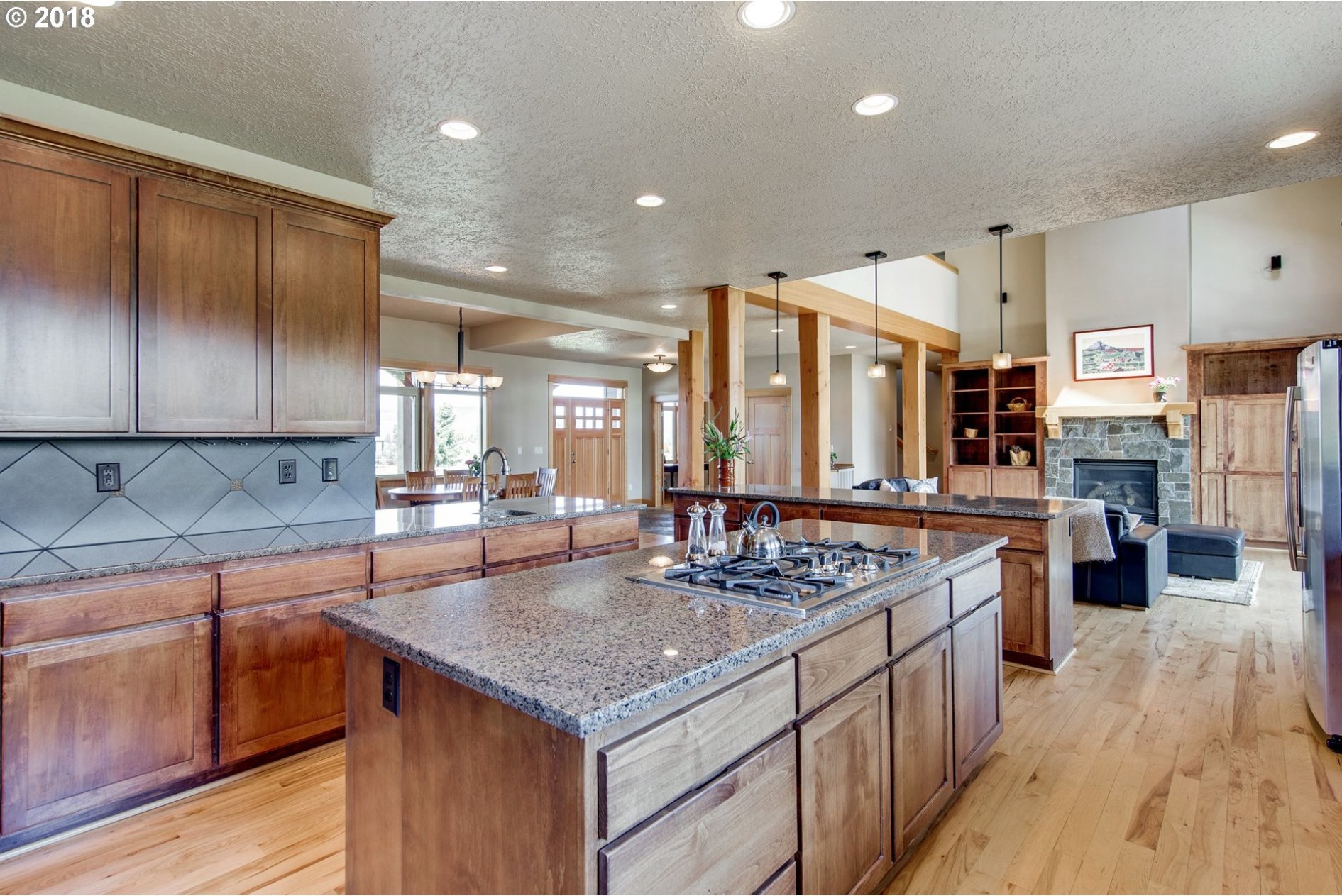 885 Methodist Road Hood River, OR 97031 - Photo 14 of 32 Gallery Image 14