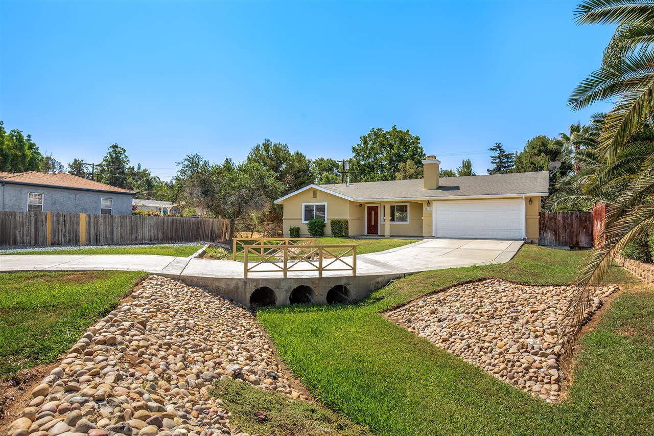10491 Del Rio Road Spring Valley, CA 91978 - Photo 2 of 18