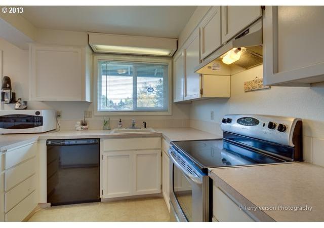 3874 Northeast Rene Avenue Gresham, OR 97030 - Photo 15 of 16 Gallery Image 15