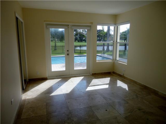 5301 Alton Road Miami Beach, FL 33140 - Photo 5 of 9