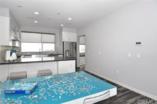 149 Mercer Way Costa Mesa, CA 92627 - Photo 4 of 35