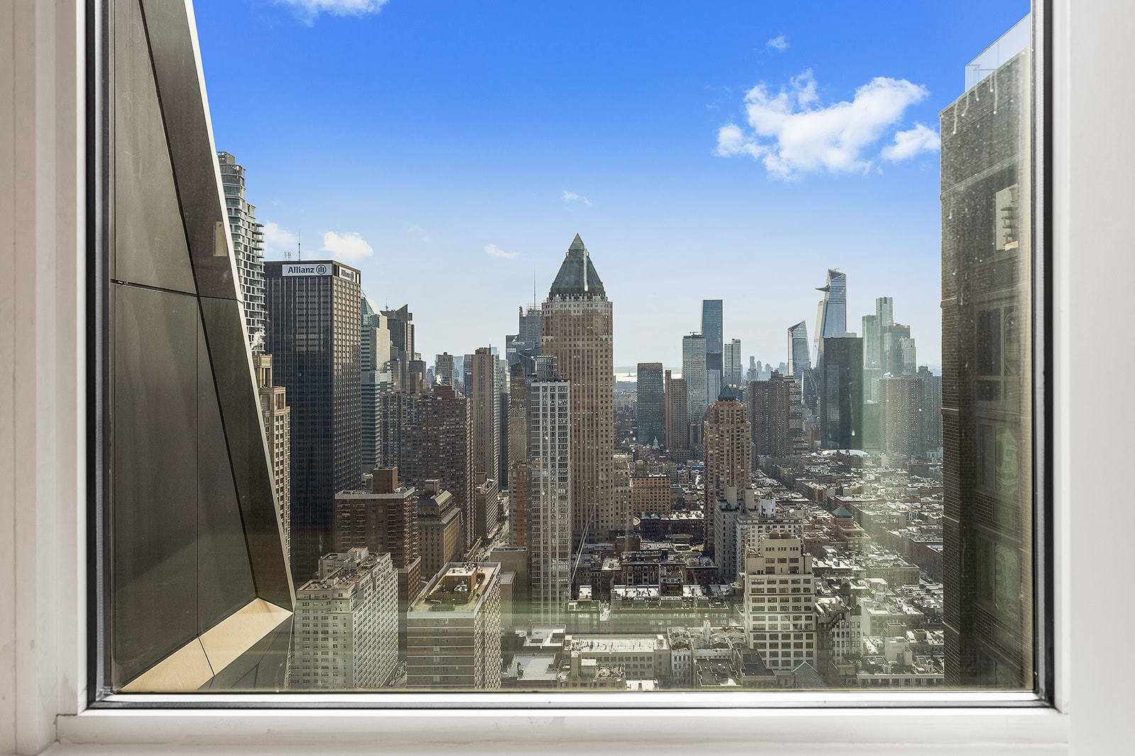 322 West 57th Street, Unit 56Q Manhattan, NY 10019 - Photo 4 of 23