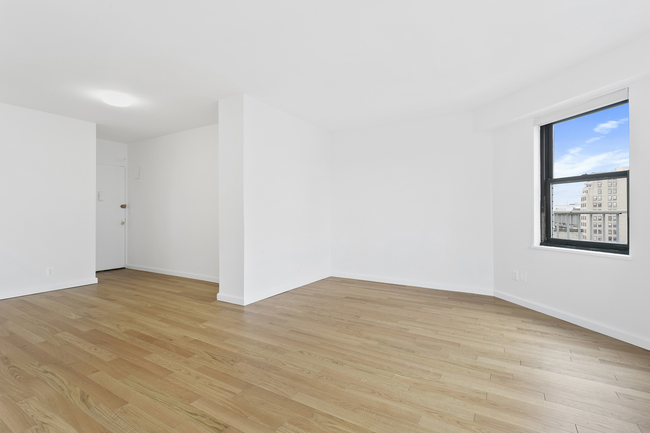 7 East 14th Street, Unit 21F Manhattan, NY 10003 - Photo 7 of 9