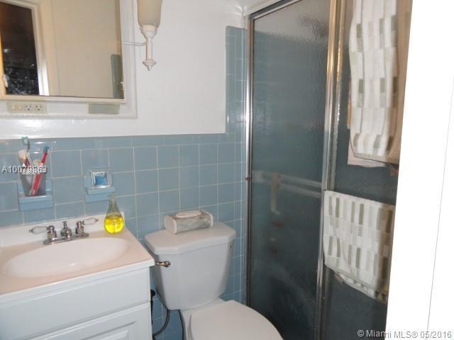 8250 Southwest 29th Street Miami, FL 33155 - Photo 11 of 13 Gallery Image 11