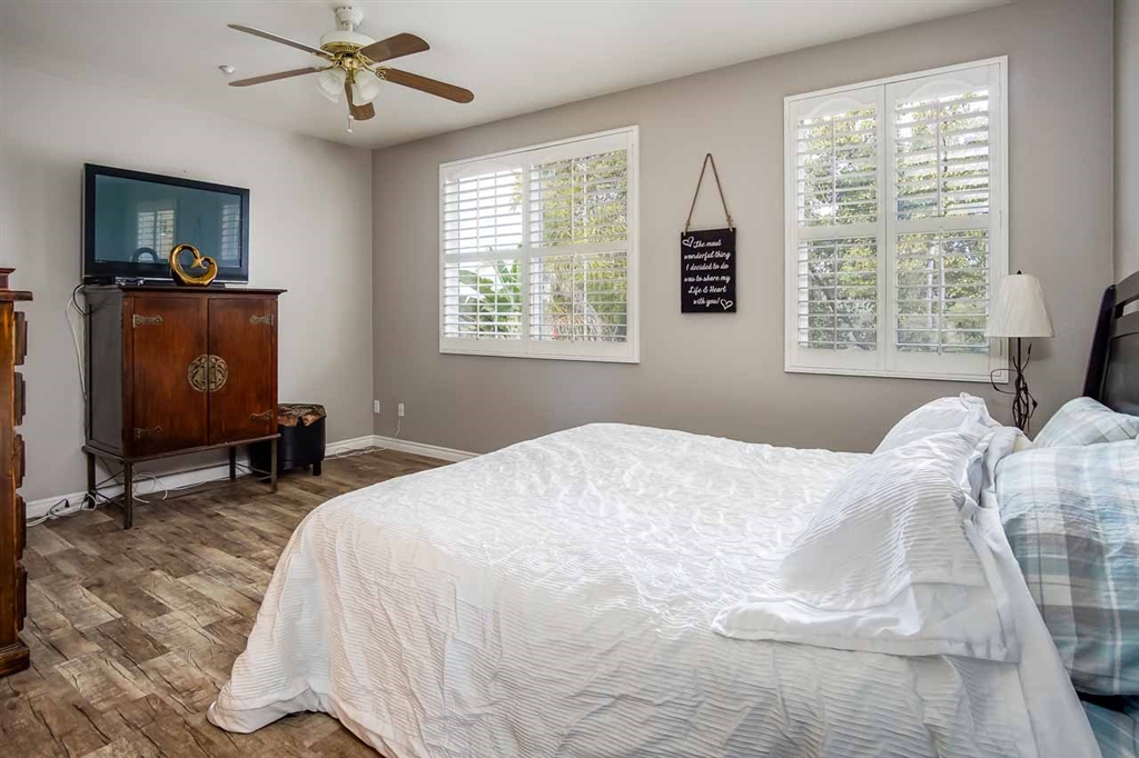 3677 Jetty Point Carlsbad, CA 92010 - Photo 8 of 25 Gallery Image 8