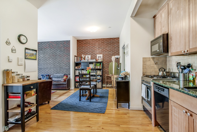 68 Maspeth Avenue, Unit 2A Brooklyn, NY 11211 - Photo 4 of 6