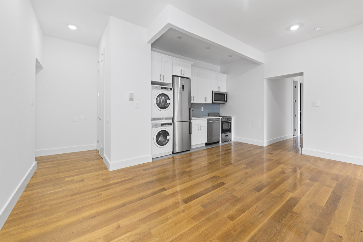 2041 Adam Clayton Powell Jr Boulevard, Unit 3A Manhattan, NY 10027 - Photo 5 of 8