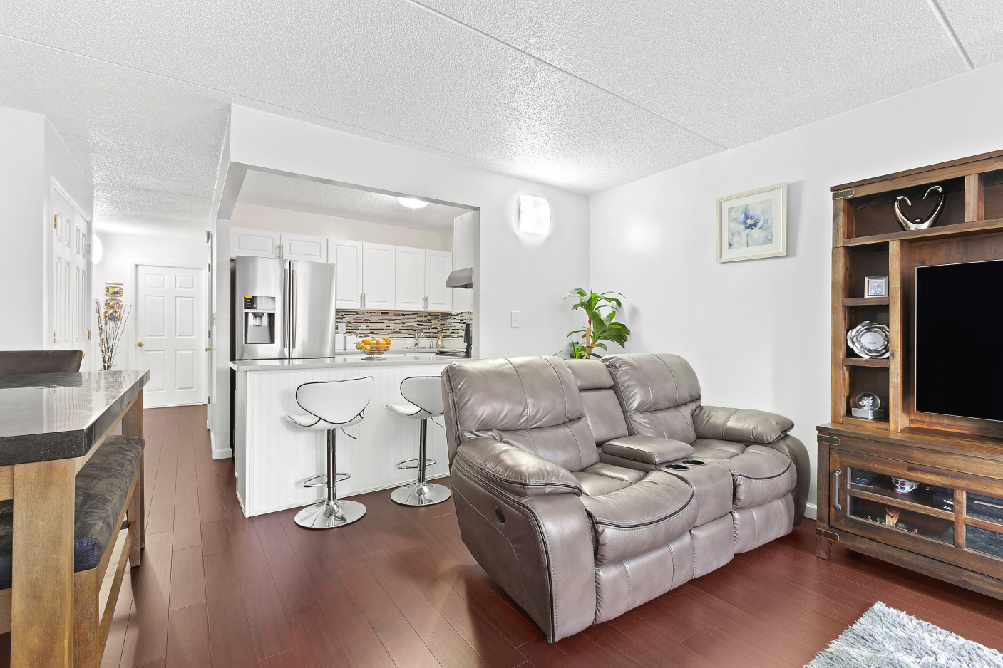 30 Howard Avenue Brooklyn, NY 11221 - Photo 2 of 8