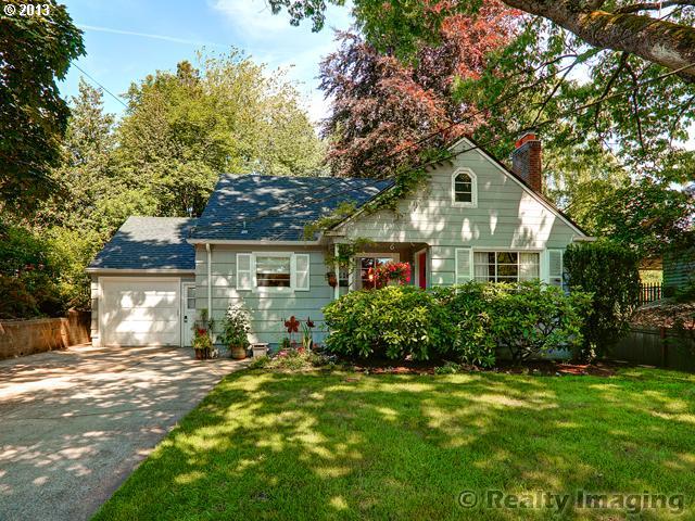7610 Southwest Capitol Hill Road Portland, OR 97219 - Photo 1 of 10 Gallery Image 1