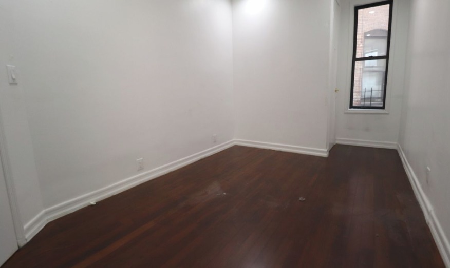 536 West 159th Street, Unit 4A Manhattan, NY 10032 - Photo 3 of 4