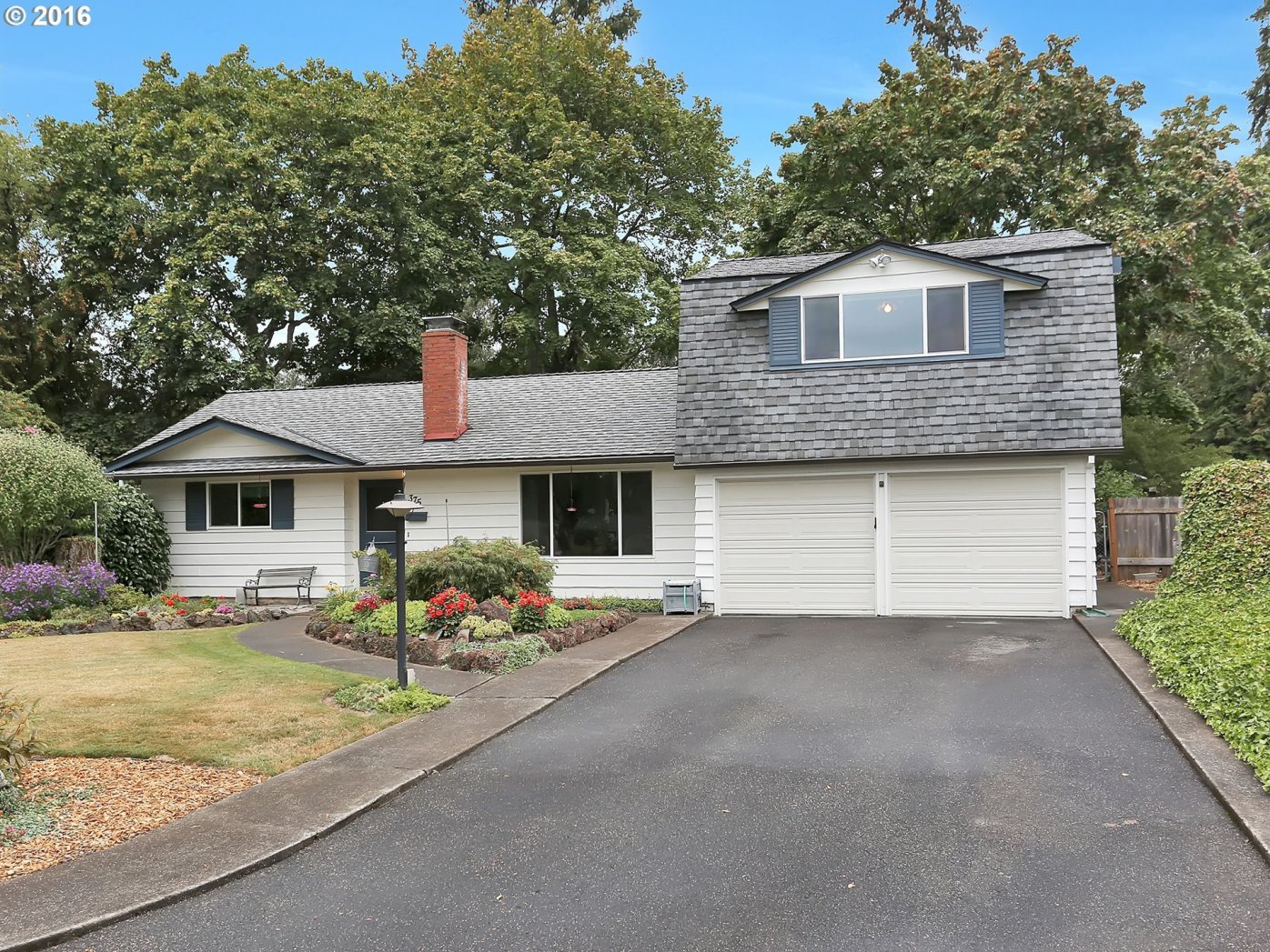 375 Southwest Devon Lane Beaverton, OR 97006 - Photo 16 of 18 Gallery Image 16