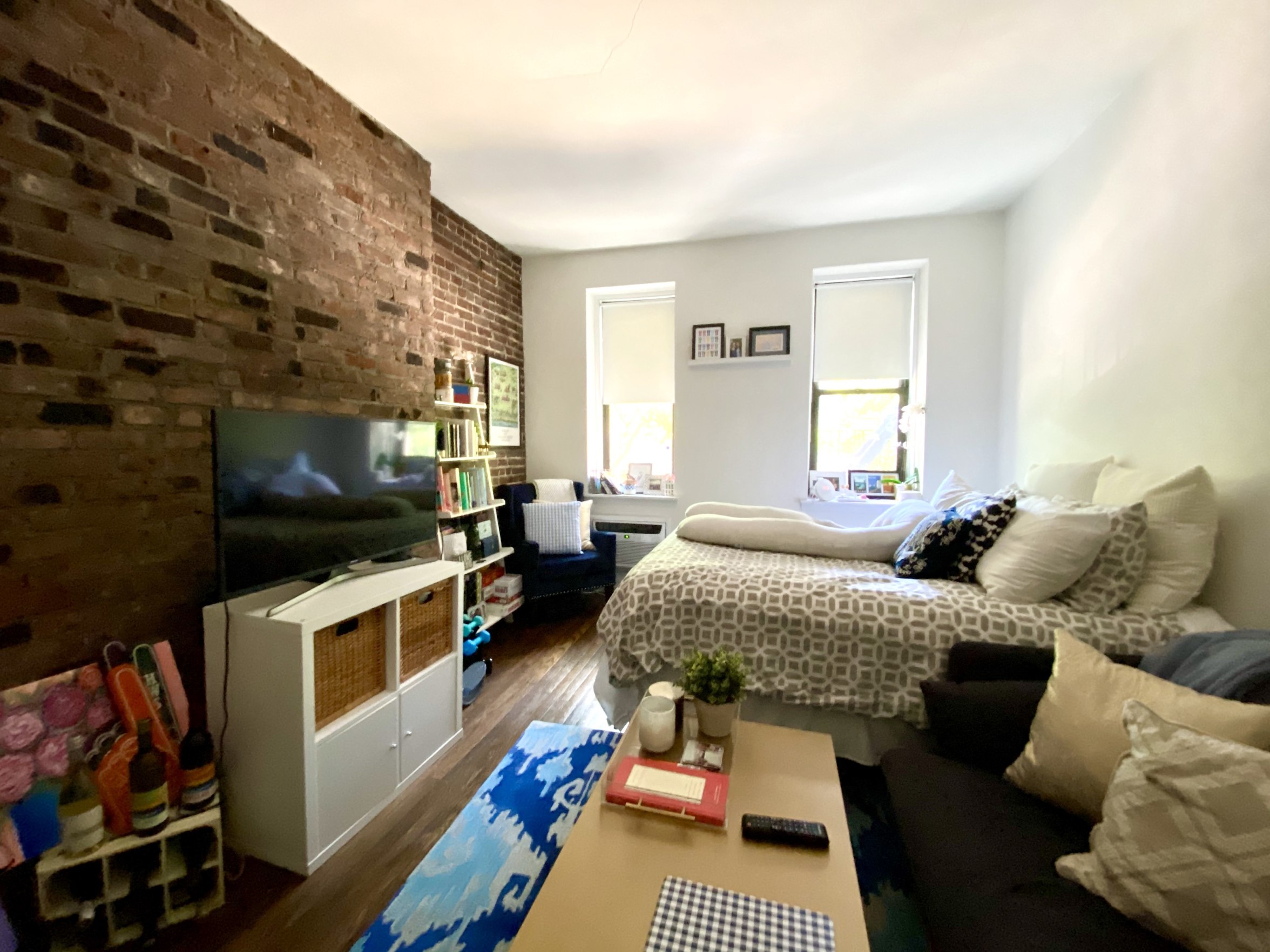 237 East 79th Street, Unit 3B Manhattan, NY 10075 - Photo 1 of 12