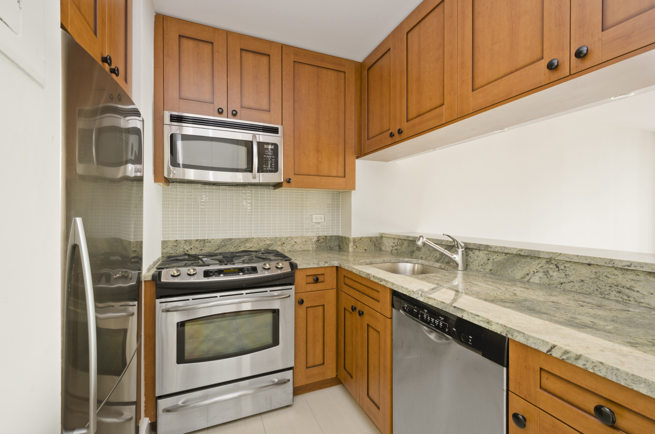 45 East 25th Street, Unit 8A Manhattan, NY 10010 - Photo 4 of 7