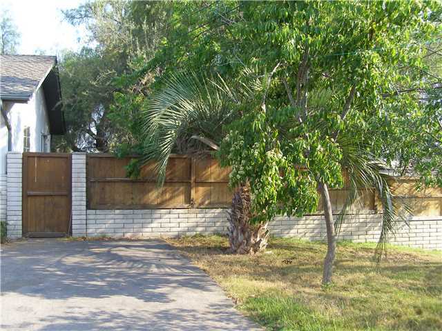 935 Fulton Road San Marcos, CA 92069 - Photo 3 of 25 Gallery Image 3