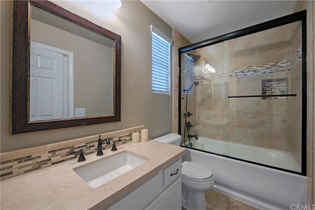 5 Wheatstone Farm Ladera Ranch, CA 92694 - Photo 18 of 32