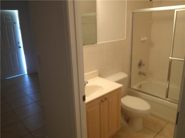 2185 Northwest 16th Terrace, Unit 16 Miami, FL 33125 - Photo 6 of 8