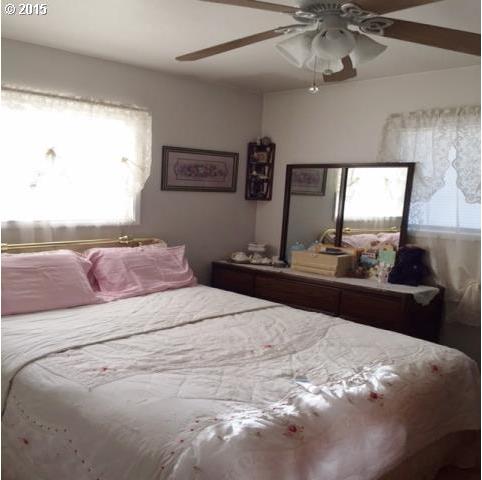 3222 Southwest Isaac Avenue Pendleton, OR 97801 - Photo 6 of 15