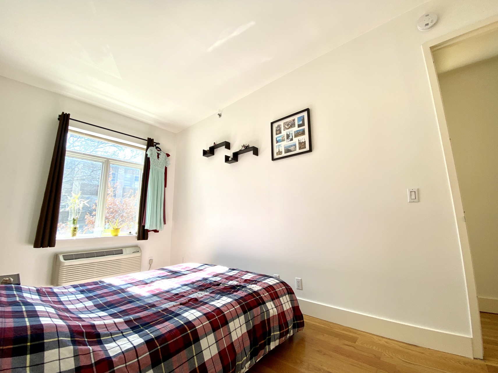 91 Varet Street, Unit 2A Brooklyn, NY 11206 - Photo 5 of 12