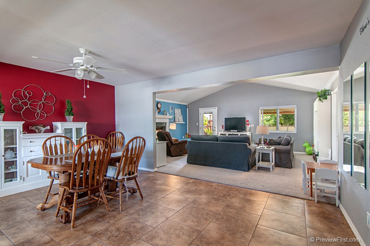 9761 Abbeyfield Road Santee, CA 92071 - Photo 3 of 25 Gallery Image 3