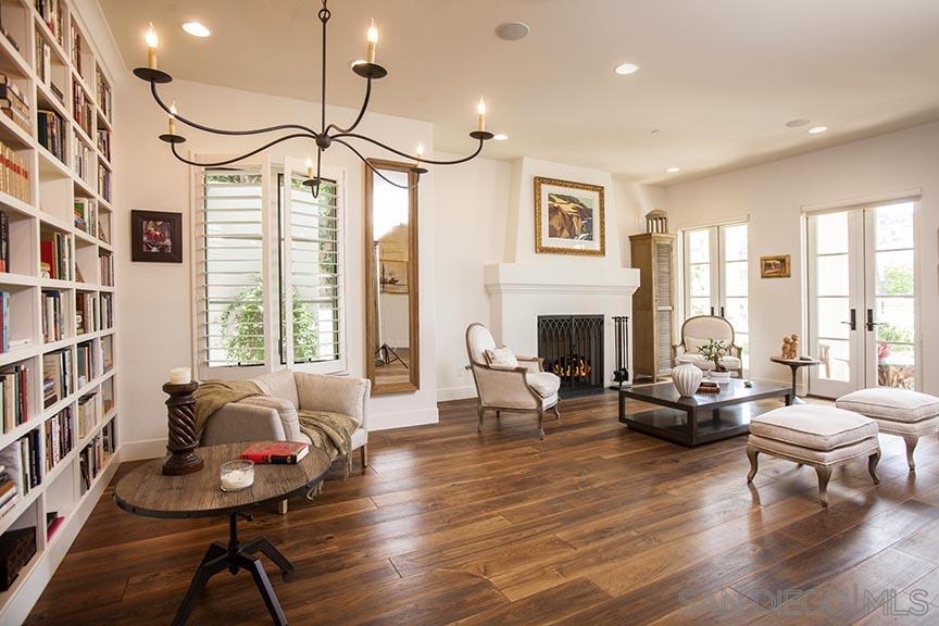 1156 Virginia Way La Jolla, CA 92037 - Photo 3 of 25