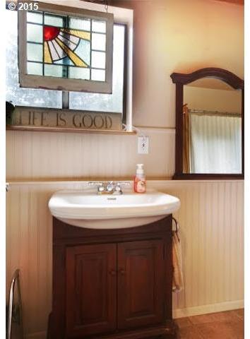 29195 Northwest Nowakowski Road Buxton, OR 97109 - Photo 4 of 16 Gallery Image 4