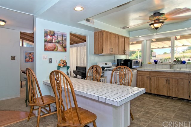 20448 Eccles Street Winnetka, CA 91306 - Photo 11 of 18