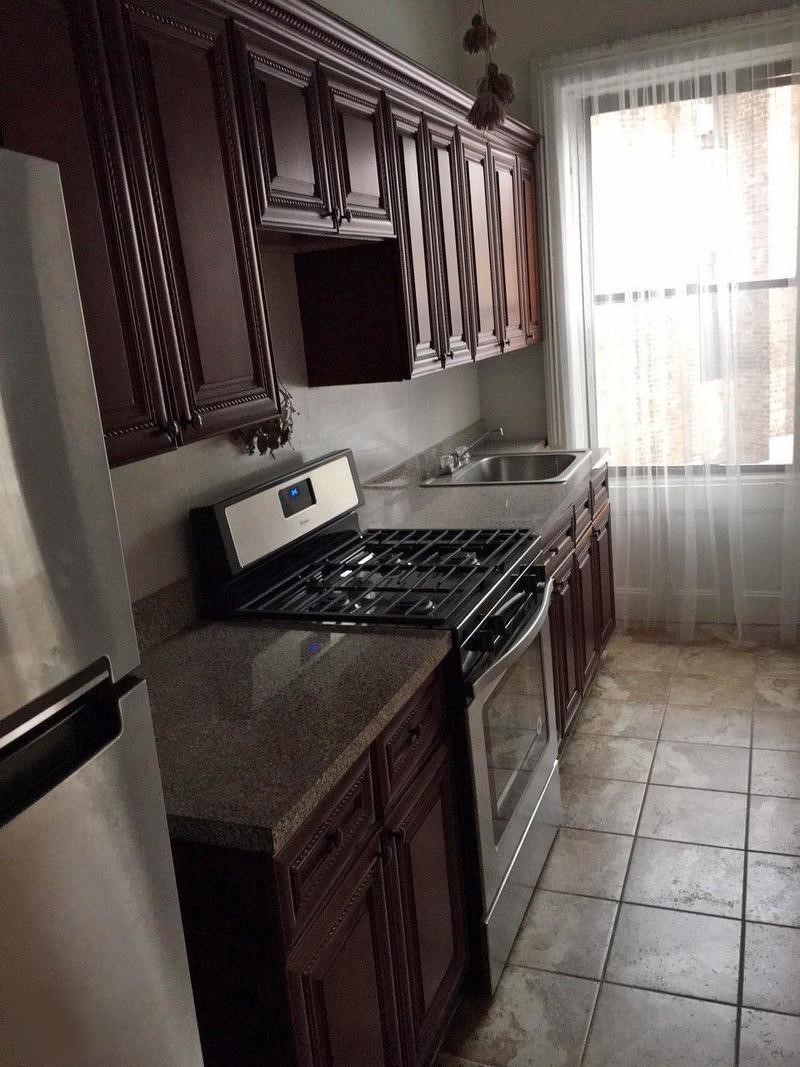 337 Flatbush Avenue, Unit 3 Brooklyn, NY 11217 - Photo 3 of 8