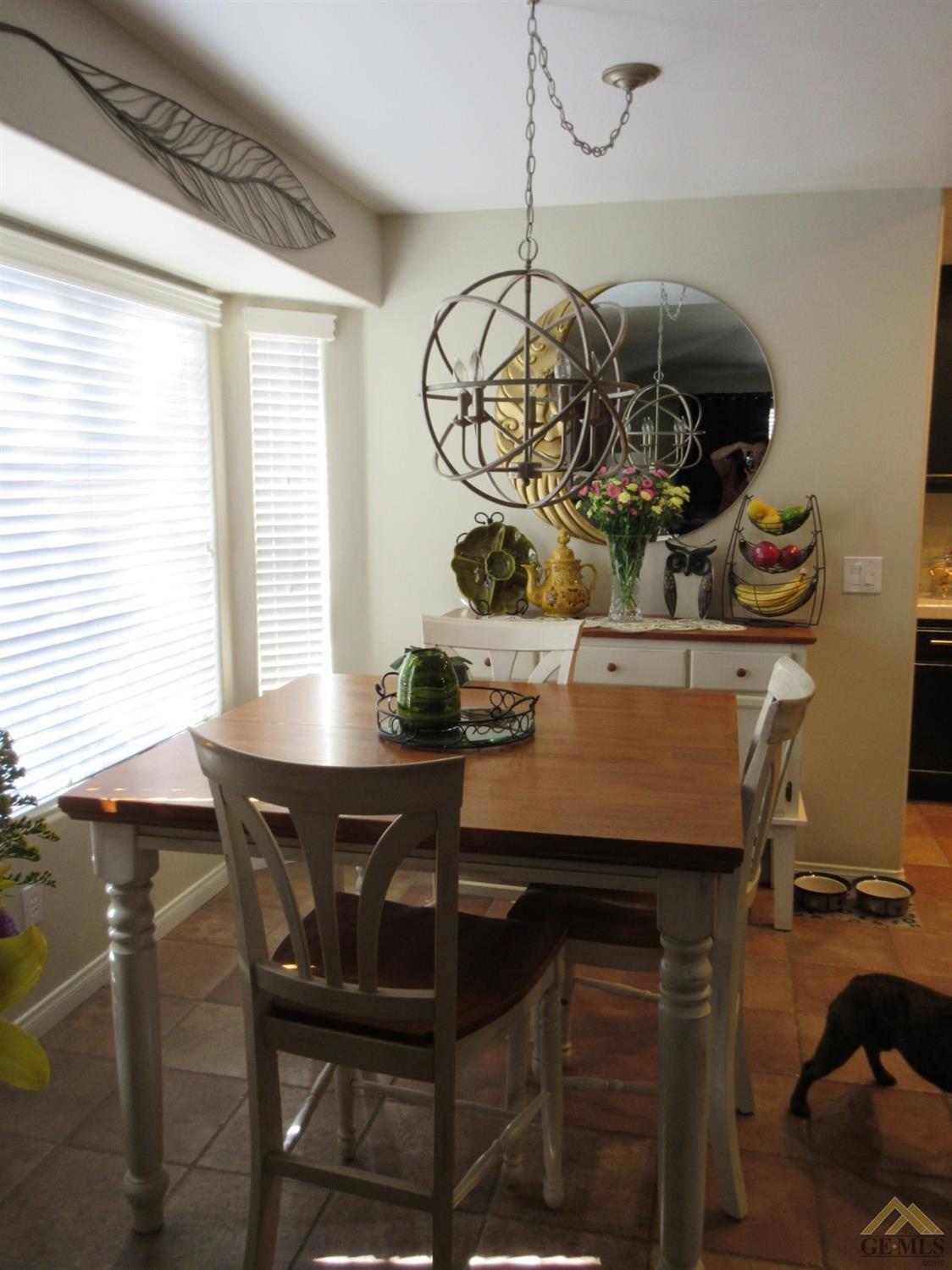 5707 Summer Country Drive Bakersfield, CA 93313 - Photo 13 of 27