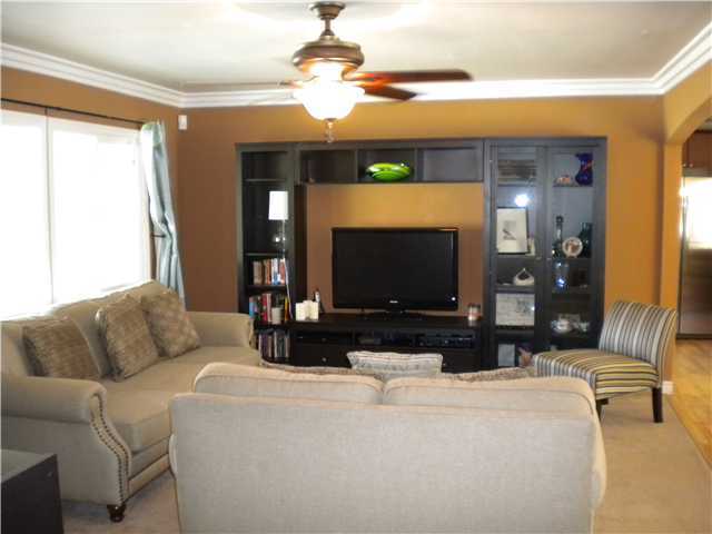 9641 Abbeyfield Road Santee, CA 92071 - Photo 4 of 8