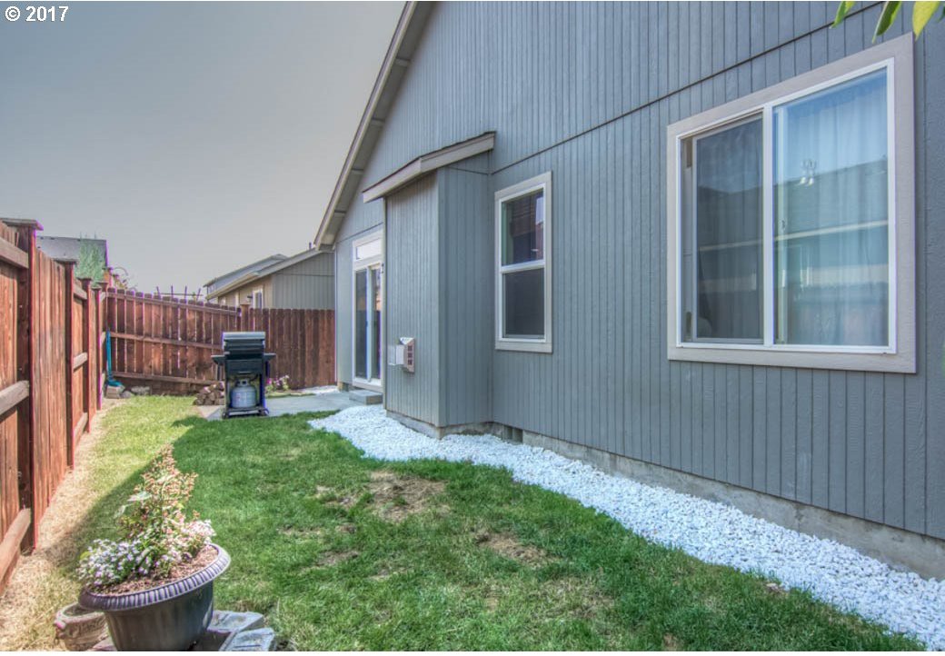 2800 Northeast Spring Water Place Bend, OR 97701 - Photo 20 of 22 Gallery Image 20