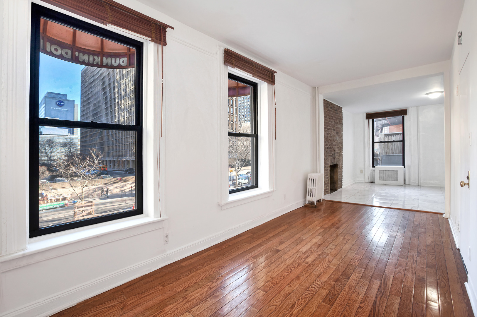 258 East 33rd Street, Unit 1 Manhattan, NY 10016 - Photo 2 of 4