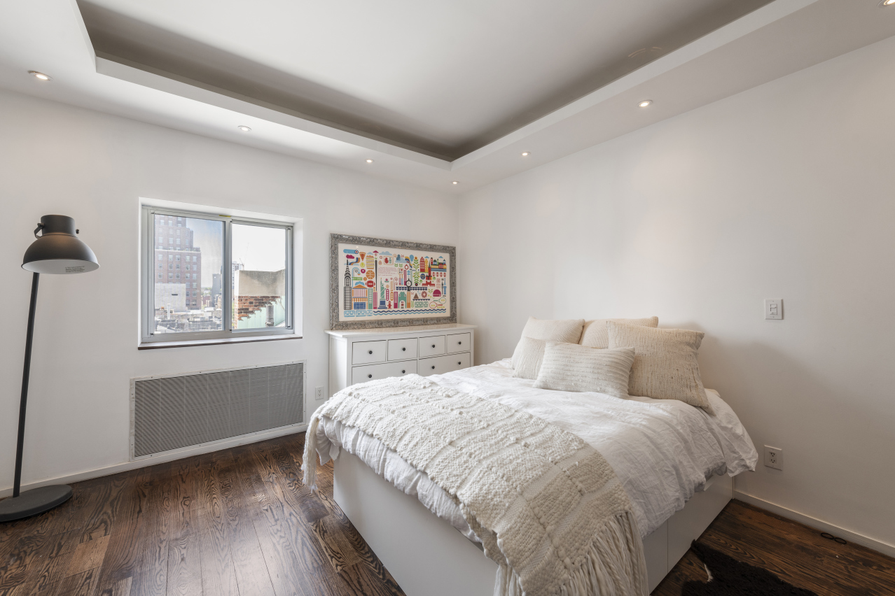 210 West 16th Street, Unit PH Manhattan, NY 10011 - Photo 7 of 13