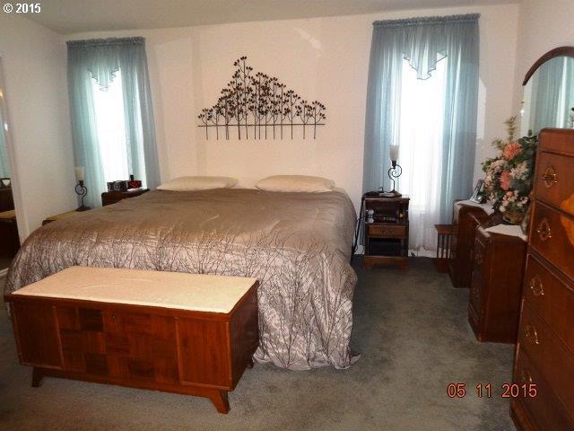 182 Estate Loop Winston, OR 97496 - Photo 12 of 16 Gallery Image 12