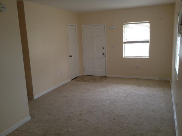 705 East 9th Court Hialeah, FL 33010 - Photo 8 of 12