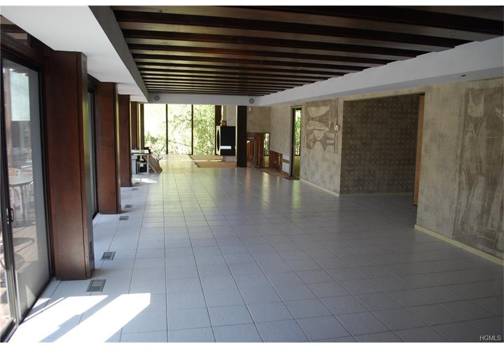 971 Fenimore Road Larchmont, NY 10538 - Photo 6 of 26