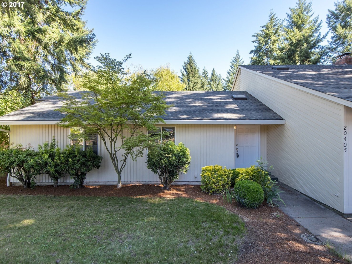 20405 Southwest Gassner Road Beaverton, OR 97007 - Photo 2 of 24